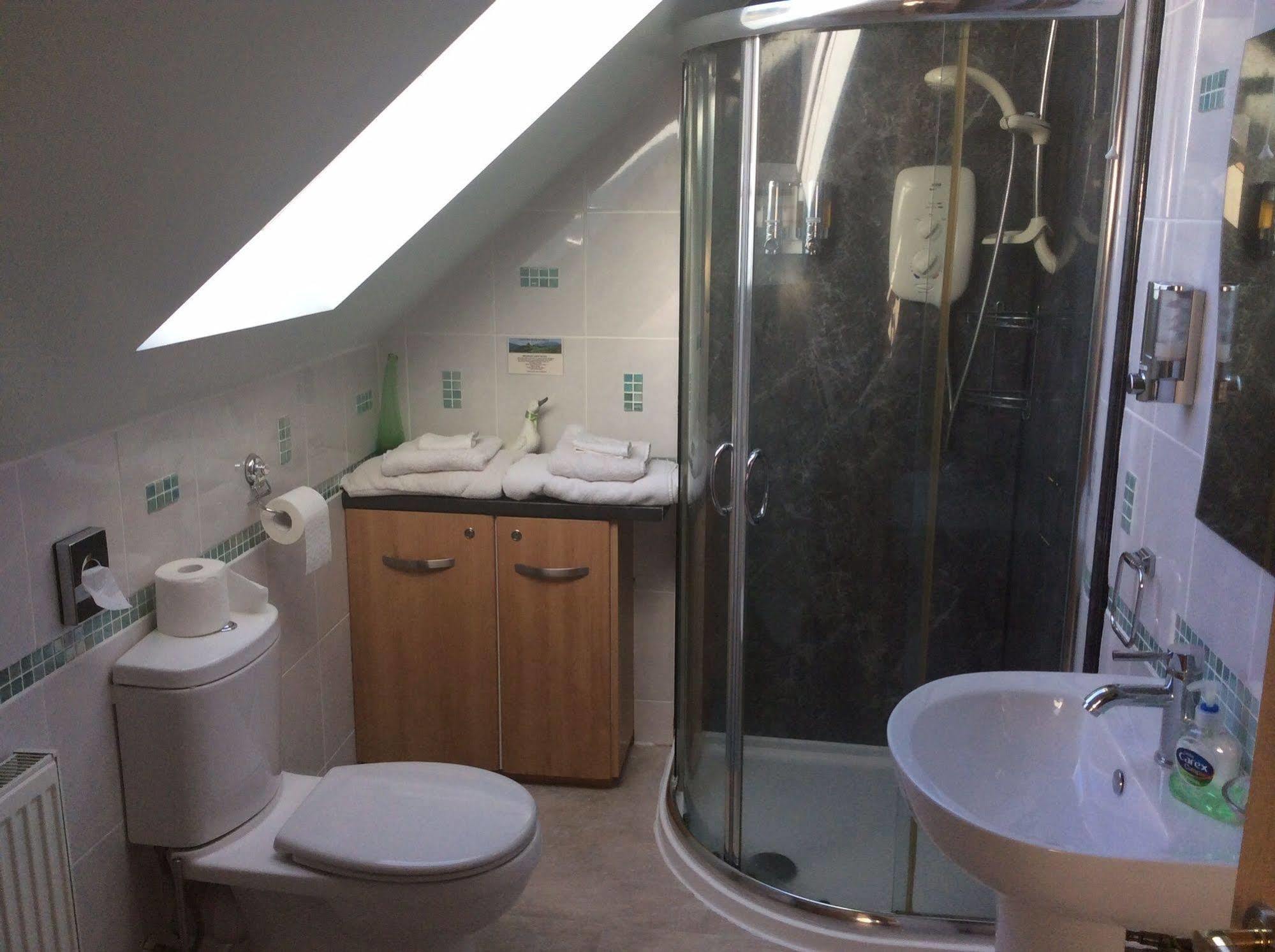 Castleview Bed & Breakfast ดัฟฟ์ทาวน์ ภายนอก รูปภาพ